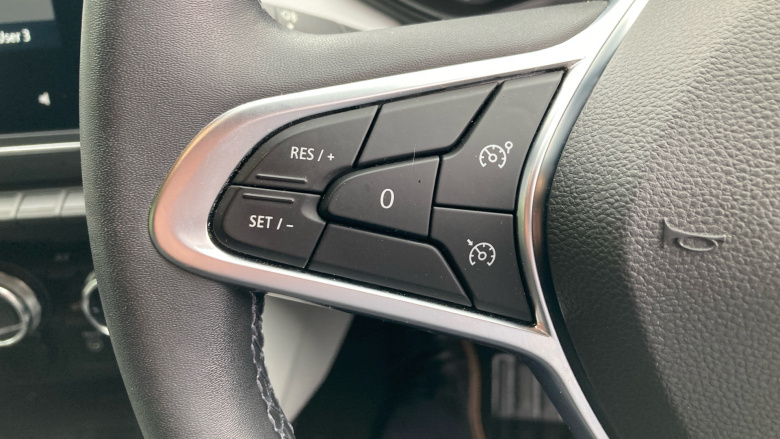 Renault Clio 1.6 E-TECH full hybrid 145 Techno 5dr Auto Hybrid Hatchback